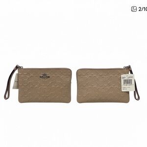 Coach  F58034 Beige  L - Zip  Debossed Patent Leather Wristlet NWT